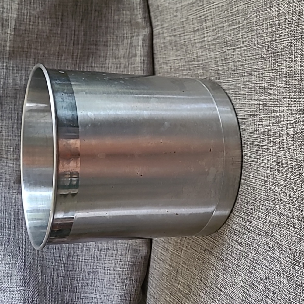 2/$15 Kitchen utensil holder